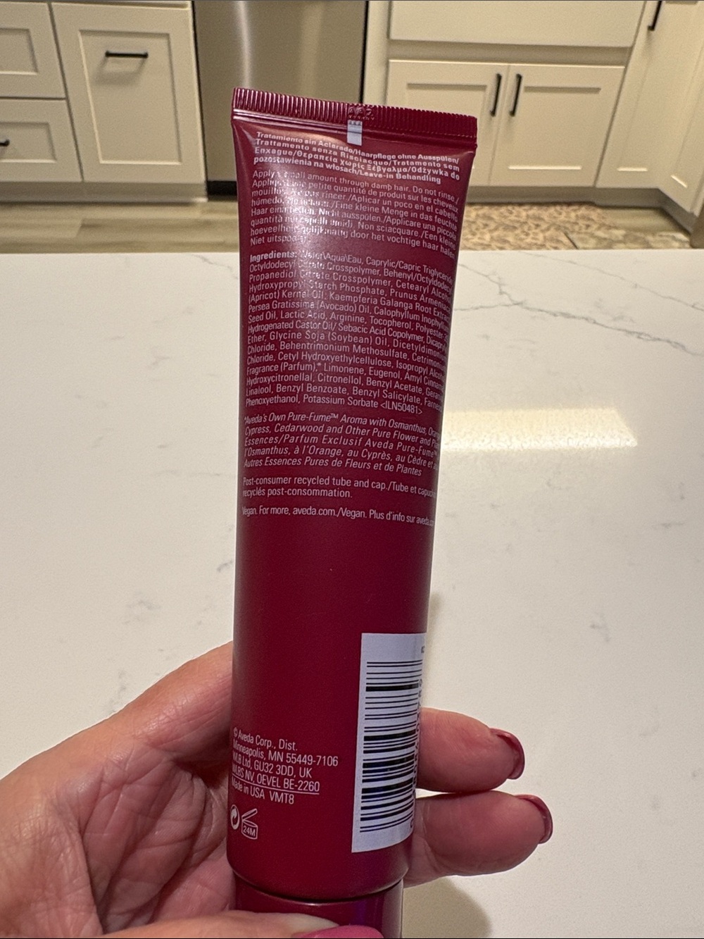 AVEDA Color Control Leave-In Conditioner. - Picture 3 of 6